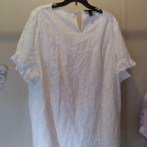 Lane Bryant White Cotton Eyelet Short Sleeve Top